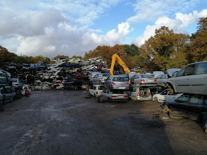 Aperçu des activités de la casse automobile APRC située à CLICHY-SOUS-BOIS (93390)